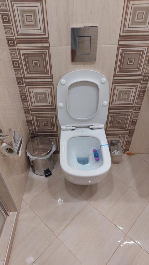 Апартамент Pink & Blue - 2Bdr With Balcony - Wi-Fi Varna Exterior photo